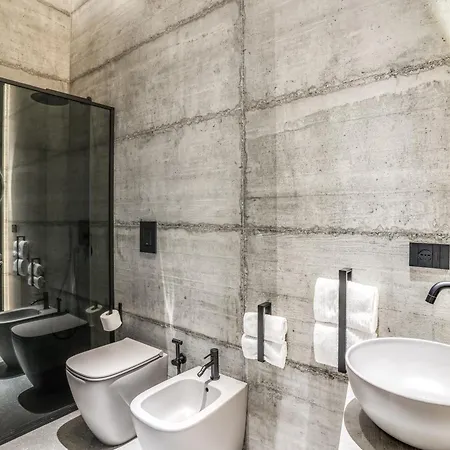 Gallery Experience ゲストハウス 4*