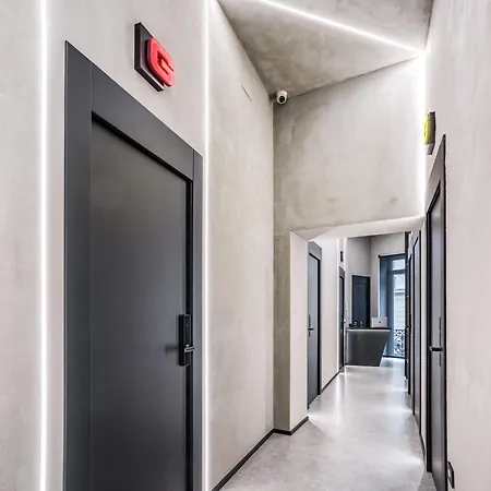 ゲストハウス Gallery Experience