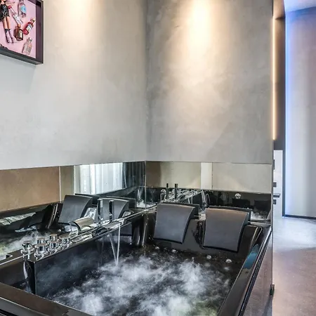 Gallery Experience ナポリ