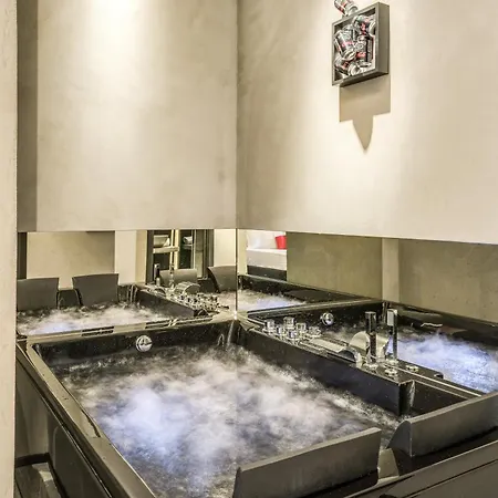 Gallery Experience Guest house 4*