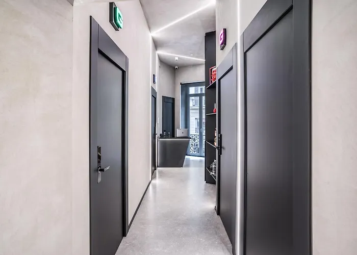 Gallery Experience 게스트하우스 4*