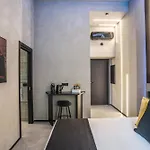 Gallery Experience Affittacamere 4*