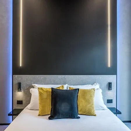 招待所 Gallery Experience